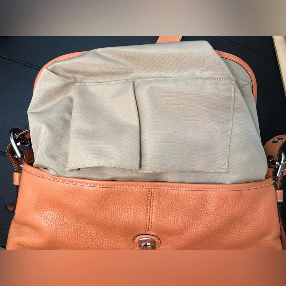 Coach Pebbled Leather Crossbody Shoulder Bag in Camel/Tan